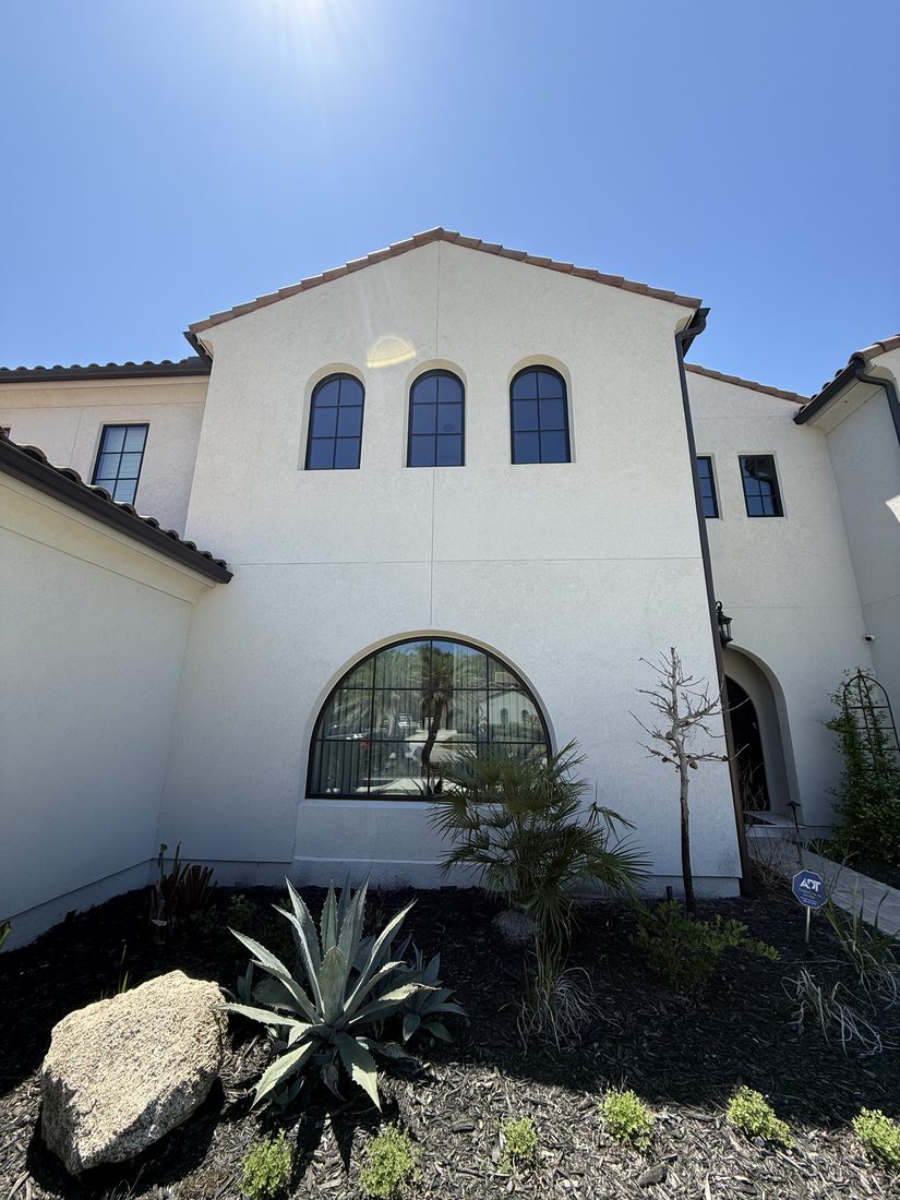 Front elevation of the Fishkin residence